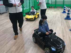 ハイクラスバッテリーカー(子供用電動カー)